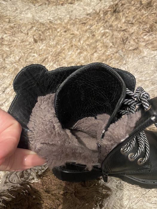 Зимнии ботинки  кожаные на девочку!