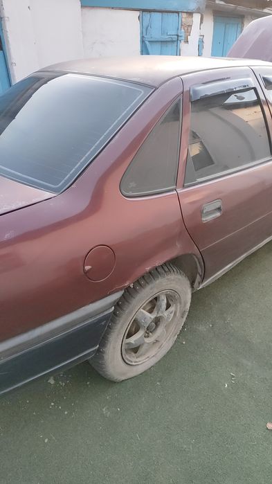 Опель вектора на разбор