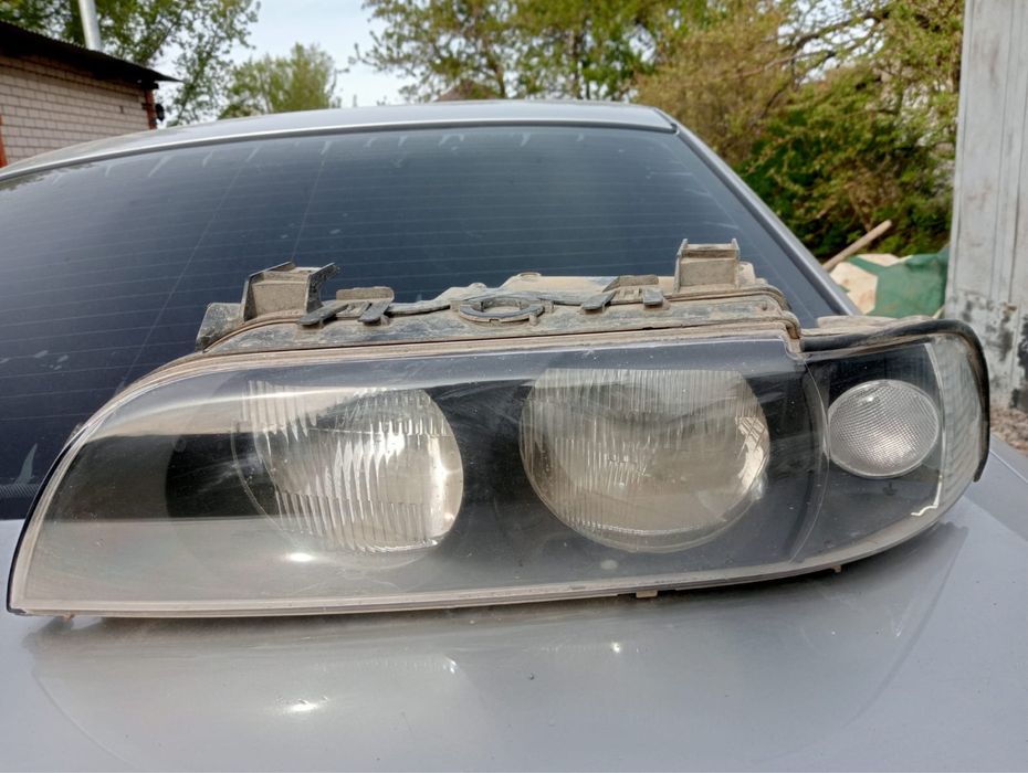 Продам фары е39 бмв.