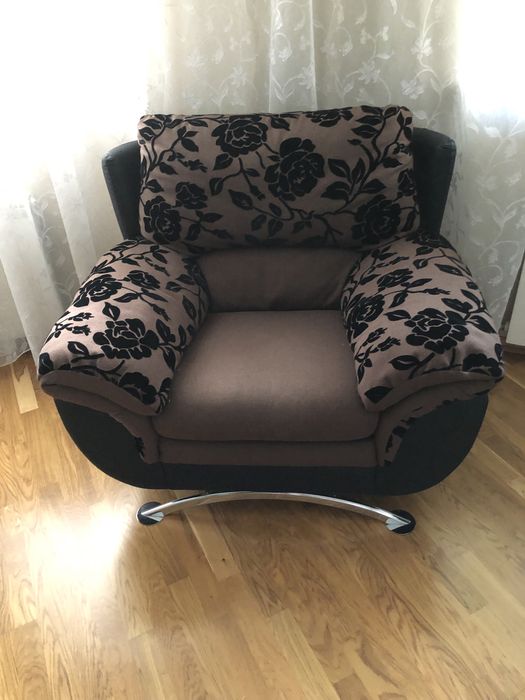 Комплект мягкой мебели