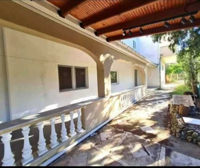 Къща за продан в Гърция, Аспровалта.