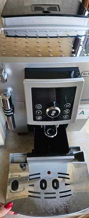 Кафемашина Delonghi автомат