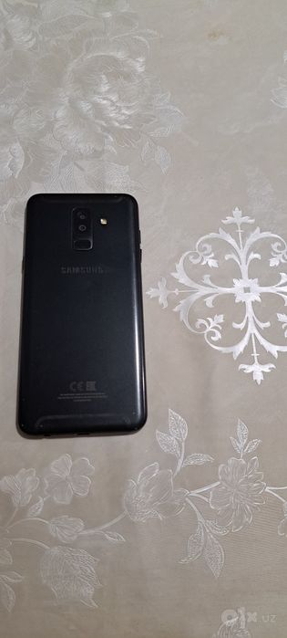 Samsung A6+ холати яхши сакланган