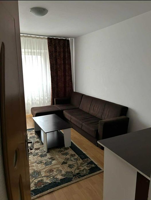 Inchiriez apartament 2 camere decomandate,zona Iulius Mall lângă lacul 3