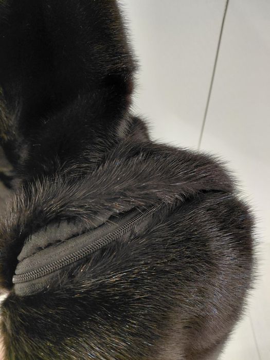 В продаже шуба норковая