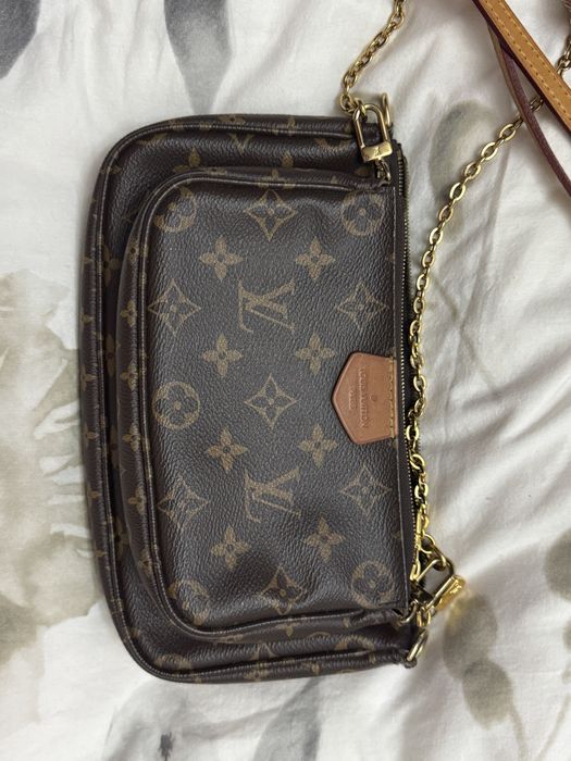 Louis vuitton multi pochette