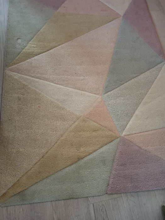 Килим 120/180 ползван  лично предаване или срещу капаро