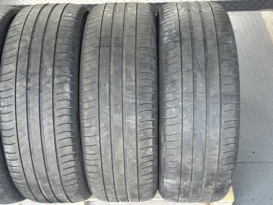 4бр. Летни Гуми С Борд 215/55R/18 -MICHELIN- DOT:2117- 5.0мм+4.1мм *80€ за Комплект*