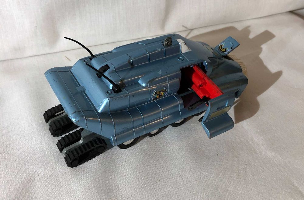 Macheta DINKY Spectrum Pursuit Vehicle SPV 104 Gerry Anderson 1960
