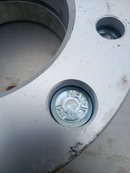 Алуминиеви фланци 30мм 5х165.1 land rover