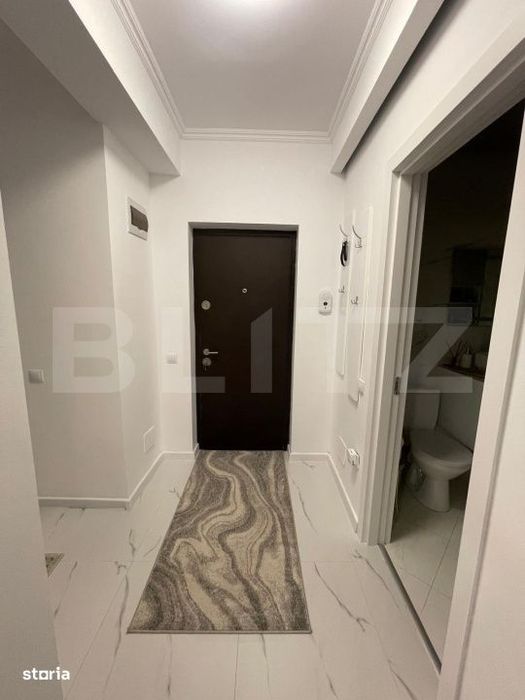 Apartament 3 camere, 2 bai, 64 mp, 2 parcari, intermediar, zona Terra
