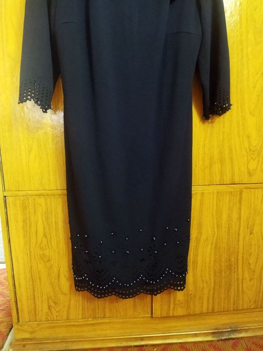 Платье весеннее нарядное