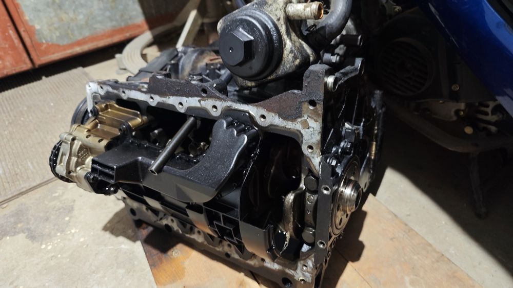 1.9TDI 105кс BLS Двигател VW Skoda..