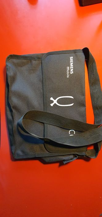 Geantă unisex nouă – simplă și practică