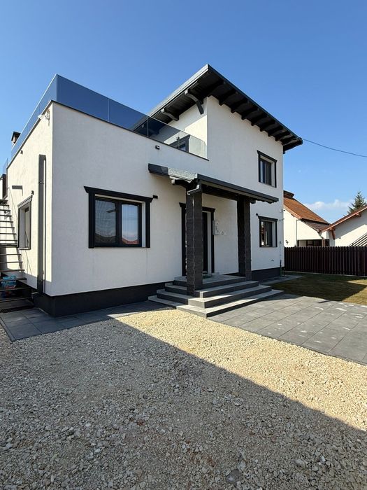 Casă de vănzare sau schimb cu apartament  în  Brașov plus  diferența
