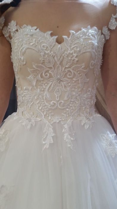 rochie mireasa Helena