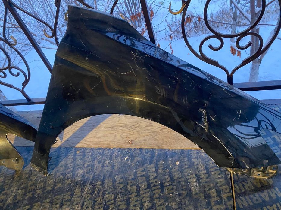 Крылья Toyota 70