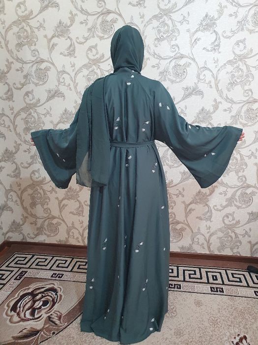 Abaya     Dubai.