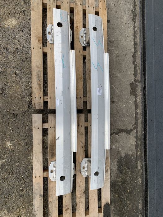 Armătura / Intaritura bara spate BMW X3 F25, X4 F26 : 7210071