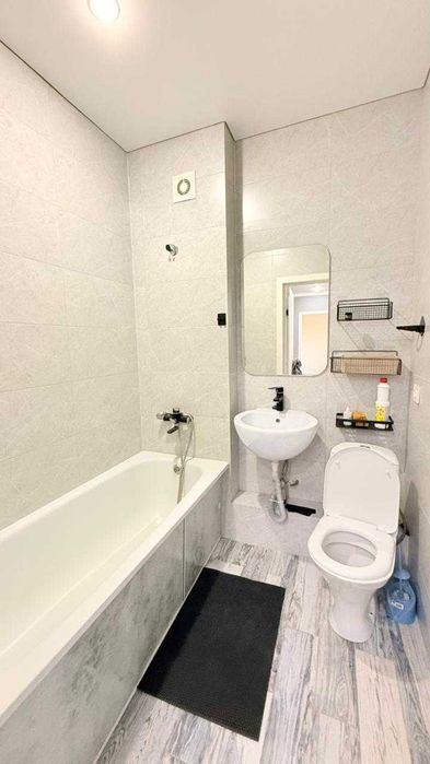 2 комн Строитель 28 млн