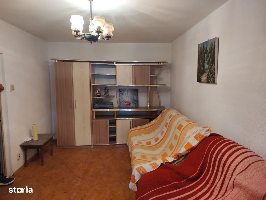 Garsoniera confort 1 de vanzare pe strada 1848 !