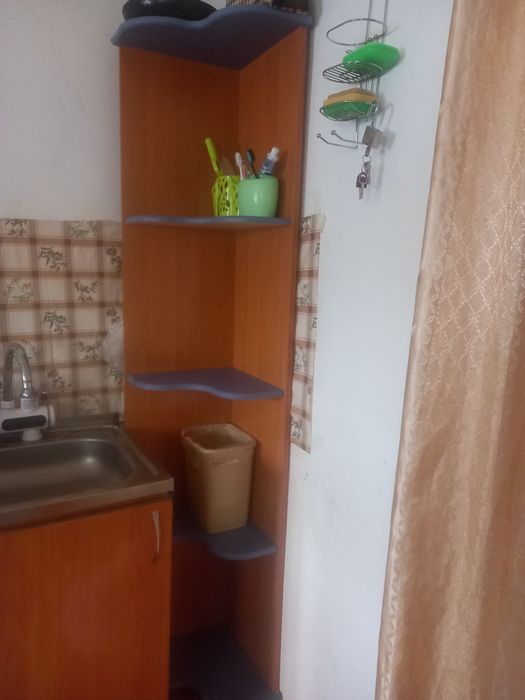 Шкаф детскии бу 4-де сатылады