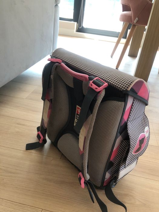 Раница Ars Una с анатомичен гръб + несесер с котенца (комплект)