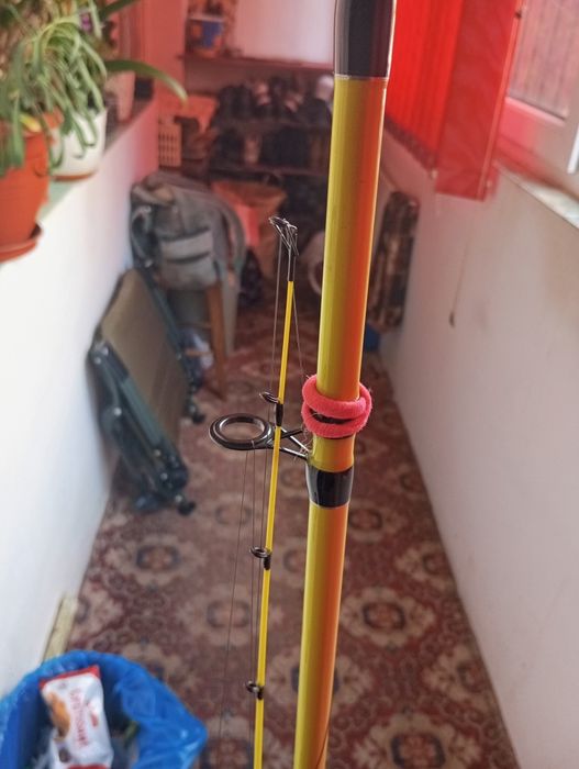 2 Lansete Robinah Bolentino + Mulinete FL, 2,7m & 2,4m, Fir Energo Team Excalibur Carp