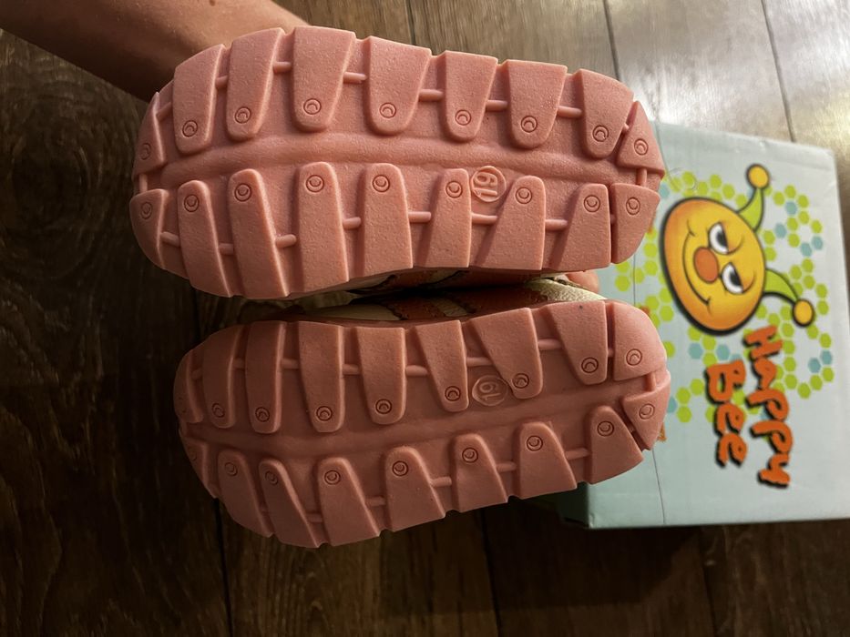 Детски обувки естествена кожа Happy Bee