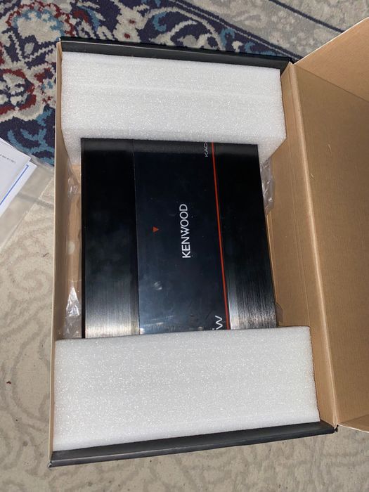 Uslulitel 1000W KENWOOD