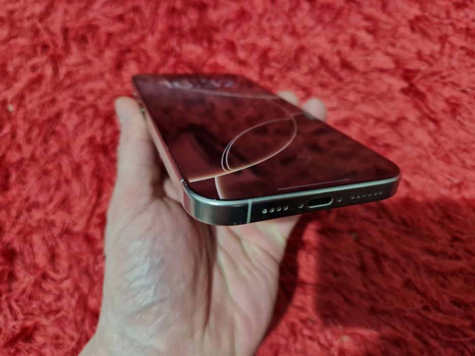 -Iphone 16Pro Max, ca Nou, 256Gb, 8Ram, Natural Titanium, ireprosabil,