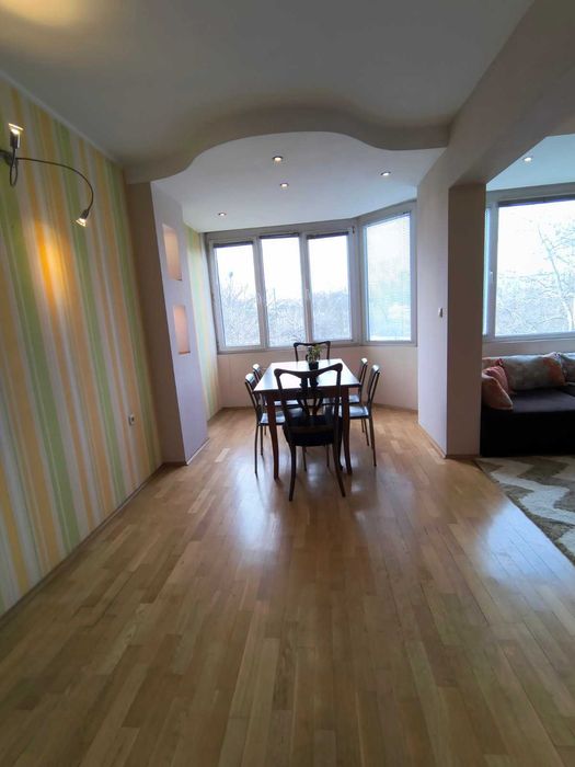 Дава се под наем Тристаен апартамент в Пловдив, Тракия - 110 кв.м за 528.36 € - Снимка #5