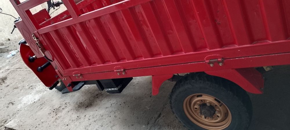 ЛОЧИН мото стилади