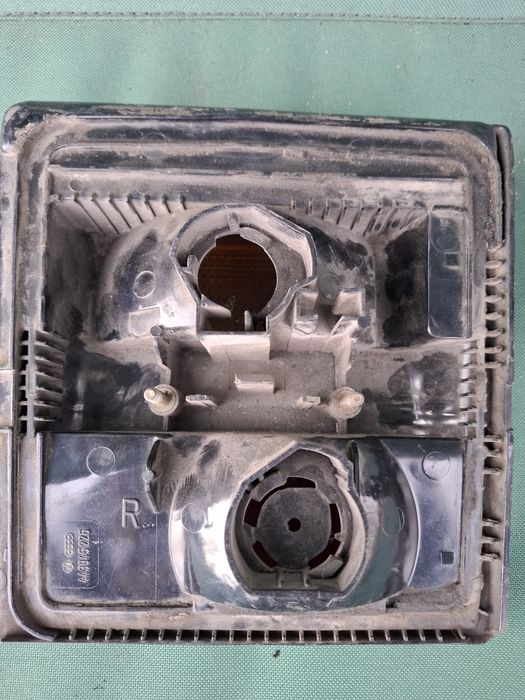 Продам задний фонарь