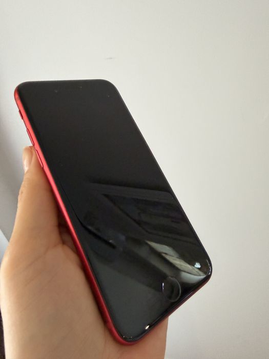 iPhone SE, red, 64 GB