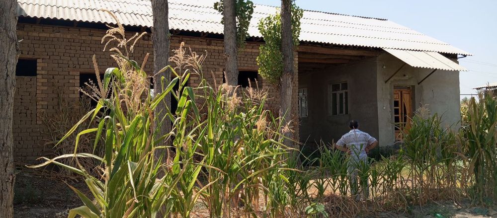 Bank qilb beriladi Tayyor 6 xonali uchastka yer maydoni 7.2 sotix nar