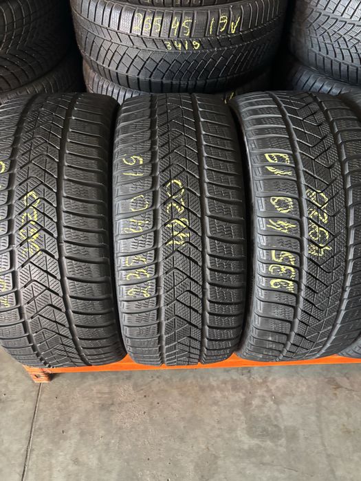 Anvelope Iarna 235/40/19 Pirelli SottoZero 3 235 40 19 R19