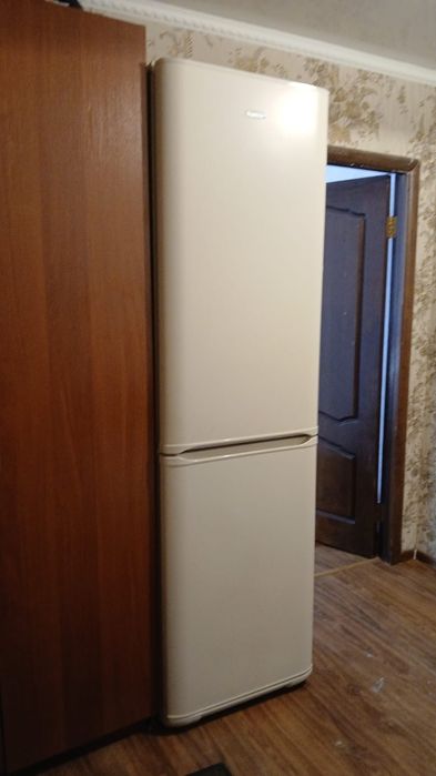 Холодильник Бирюса