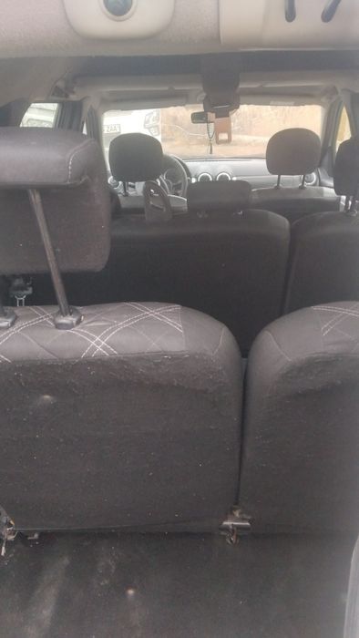 Ларгус крос сотилади