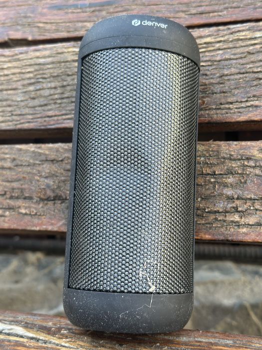 Boxe portabile  in stare buna