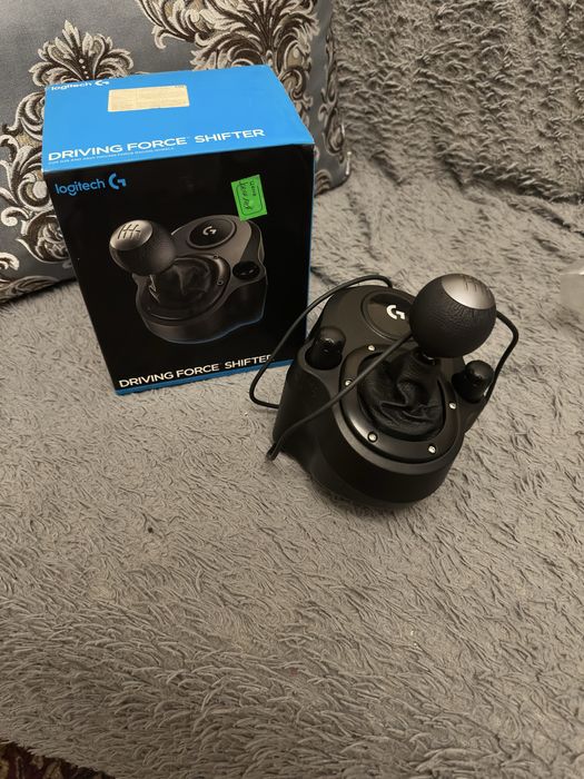 Игровой руль Logitech G923 Trueforce + КПП (Shifter)