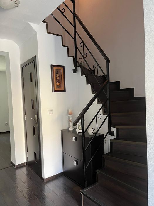 Casă de vânzare în regim cuplat zona Cetate Alba Iulia