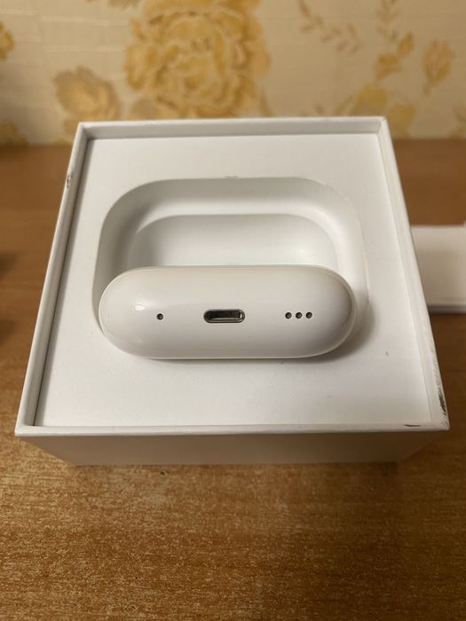 Кейс футляр чехол на эйрподс про 2, case pro 2 lightning