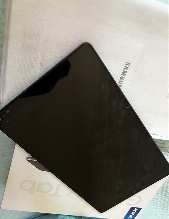 Планшет Самсунг  Galaxy Tab