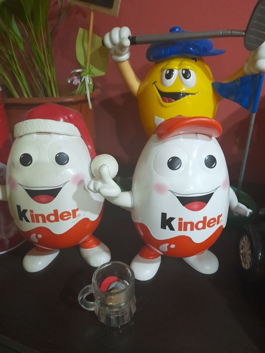 За колекционери се предлагат фигури на М&М