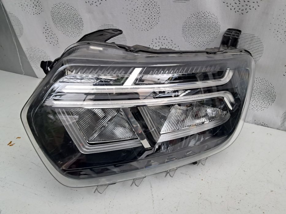 Фар Dacia Duster  led 2022 г