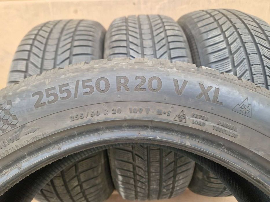 4 Continental R20 255/50
Зимни гуми 
DOT4722