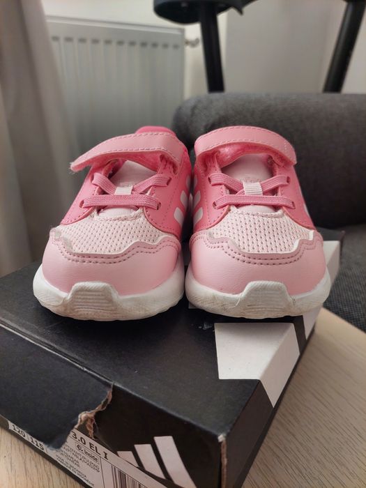 Adidasi bebelusi Adidas