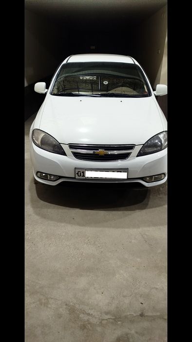 Машина жентра сотилади