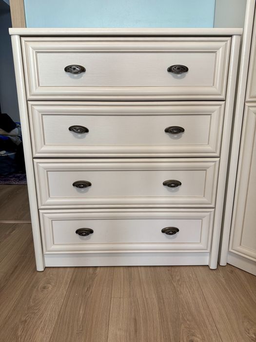 Шкаф угловой + комод Гербор Салерно